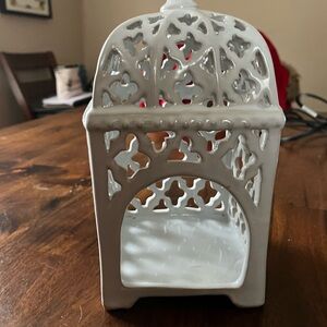 White Decorative Gazebo Candle Holder